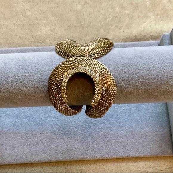 Gold plated cuff bracelets with little sparkle - Picture 3 of 5